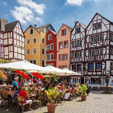 Zur Post 3* Mulheim an der Mosel
