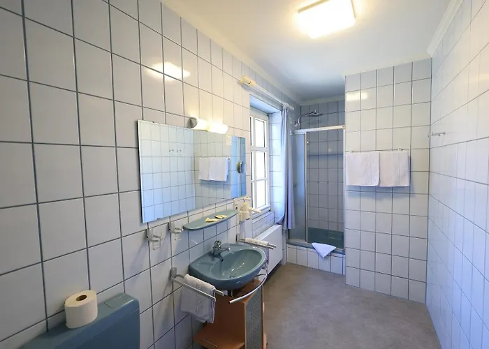 Zur Post 3* Mulheim an der Mosel