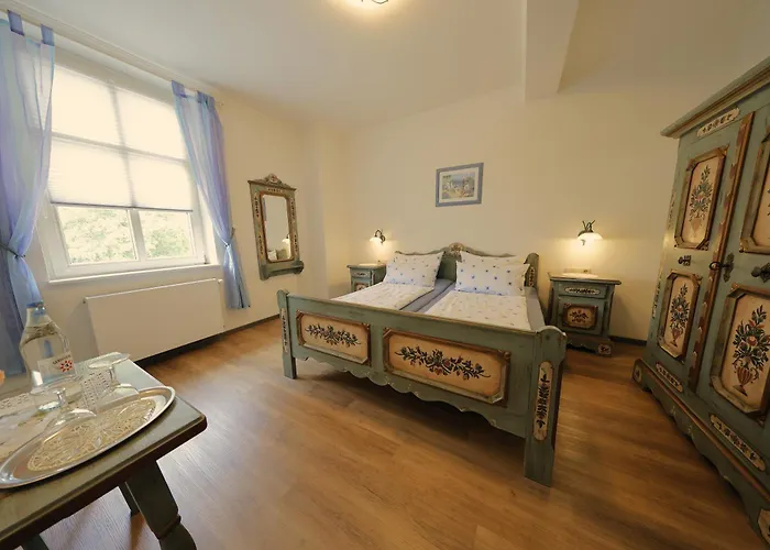 Zur Post 3* مولهايم ان دور موسيل